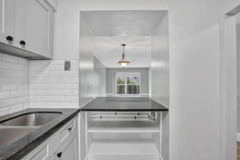 801 Pine Drive #12, Pompano Beach FL - photo 7 of 36