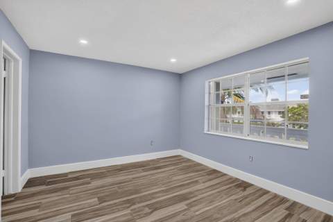 801 Pine Drive #12, Pompano Beach FL - photo 17 of 36
