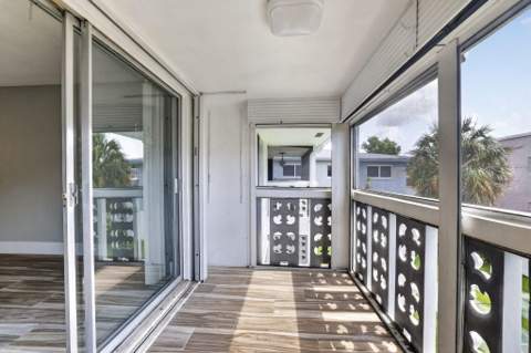 801 Pine Drive #12, Pompano Beach FL - photo 21 of 36