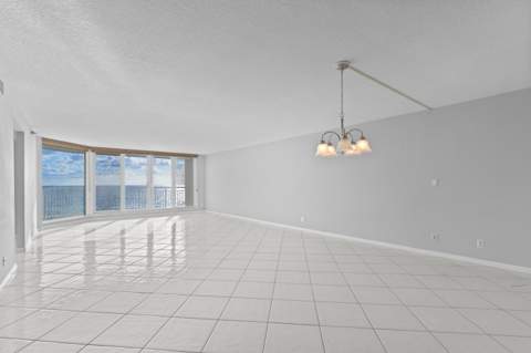 3600 S Ocean Boulevard #203, South Palm Beach FL - photo 7 of 27