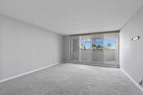 3600 S Ocean Boulevard #203, South Palm Beach FL - photo 14 of 27