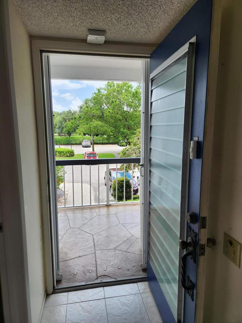 1 bedroom Condominium at 4501 Martinique Way #C2, Martinique Village I Condo, Coconut Creek — photo 3
