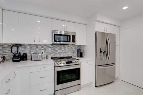 3500 Galt Ocean Drive #716, Fort Lauderdale FL - photo 9 of 39