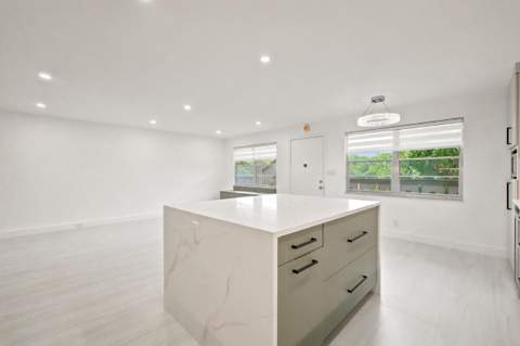 1805 Eleuthera Point #B2, Coconut Creek FL - photo 19 of 46