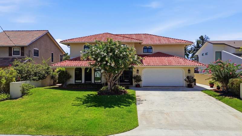4 bedroom Single Family Residence at 370 SE 13th Avenue, Snug Harbor Sec Two, Pompano Beach — photo 2