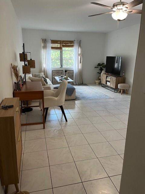 1 bedroom Condominium at 1950 N Andrews Avenue #210d, Manor Grove Village One Inc, Wilton Manors — photo 3