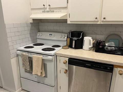 1950 N Andrews Avenue #210d, Wilton Manors FL - photo 6 of 29