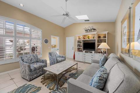 3878 N Longview Drive, Jupiter FL - photo 15 of 35