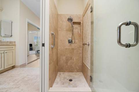3878 N Longview Drive, Jupiter FL - photo 19 of 35