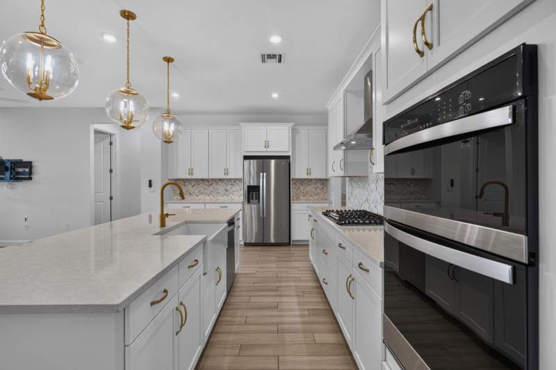 4 bedroom Single Family Residence at 13621 SW Bally Drive, Southern Grove Parcel 28 Replat, Port St. Lucie — photo 5