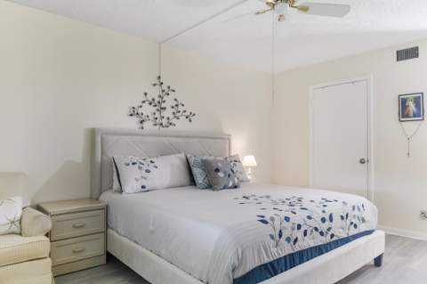 106 Lake Pine Circle #C-1, Greenacres FL - photo 6 of 25