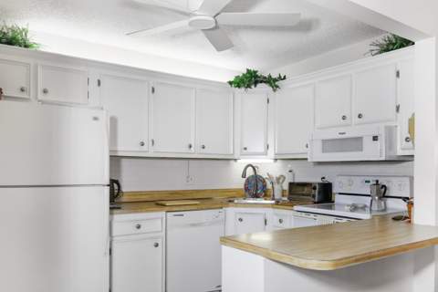 106 Lake Pine Circle #C-1, Greenacres FL - photo 16 of 25