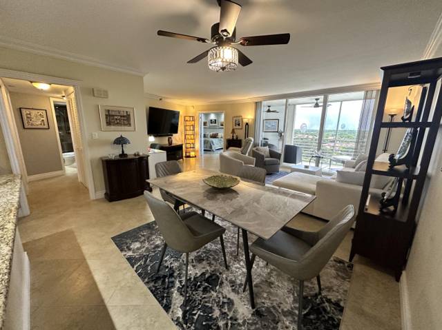 3507 Oaks Way #905