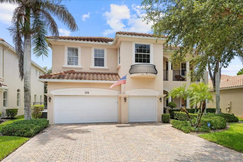 5 bedroom Single Family Residence at 5718 SW Bald Eagle Drive, Highlands Reserve, Palm City — photo 2