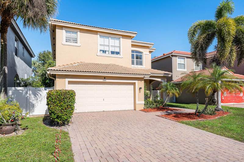 3 bedroom Single Family Residence at 5041 Massy Drive, Hypoluxo Haverhill Pud Pl 2, Lake Worth — photo 3