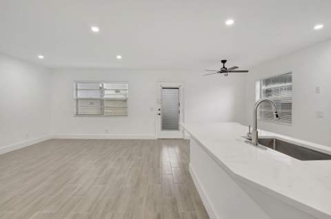 126 Burgundy #C, Delray Beach FL - photo 8 of 29