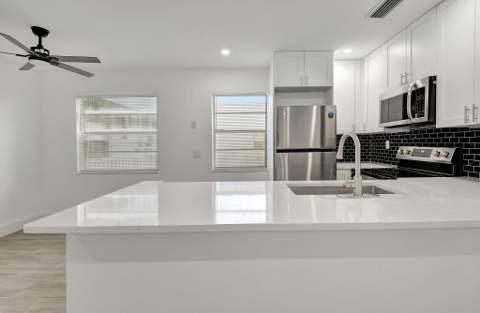 126 Burgundy #C, Delray Beach FL - photo 9 of 29