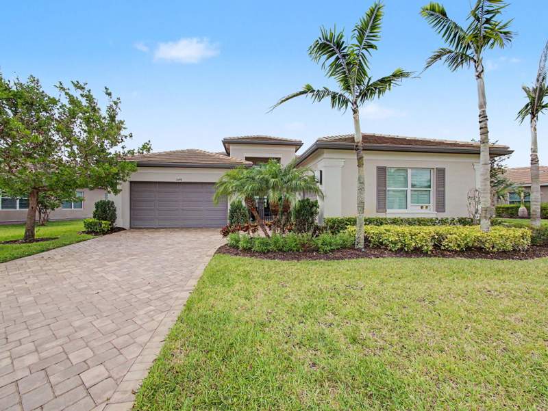 3 bedroom Single Family Residence at 11698 SW Coronado Springs Drive, Riverland Parcel A - Plat Nine, Port St. Lucie — photo 2