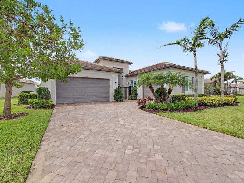 3 bedroom Single Family Residence at 11698 SW Coronado Springs Drive, Riverland Parcel A - Plat Nine, Port St. Lucie — photo 3