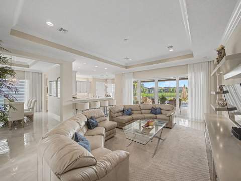 11698 SW Coronado Springs Drive, Port St. Lucie FL - photo 6 of 53