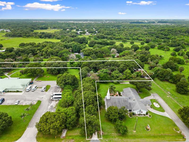 3 bedroom Single Family Residence at 3603 Kirby Loop Road, Metes And Bounds, Fort Pierce — photo 5