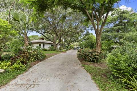 3603 Kirby Loop Road, Fort Pierce FL - photo 9 of 61