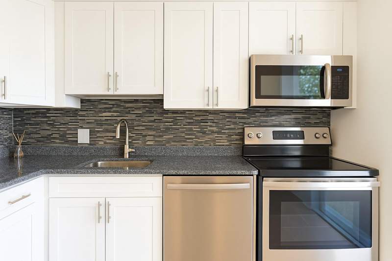 2 bedroom Condominium at 4650 Washington Street #210, Hillcrest Country Club Apts, Hollywood — photo 3