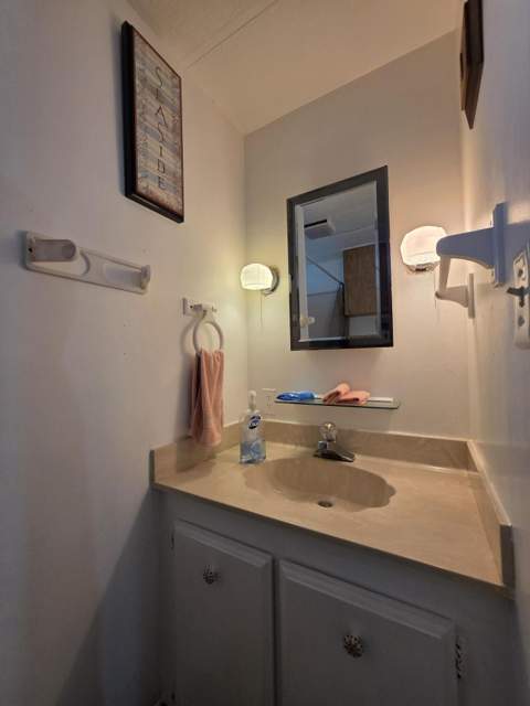 37 Los Lagos Road, Port St. Lucie FL - photo 10 of 18