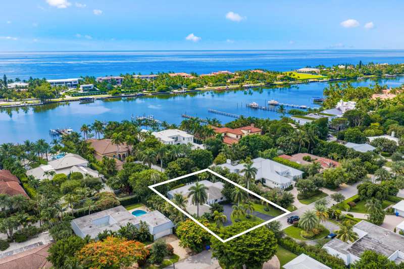 3 bedroom Single Family Residence at 1386 S Atlantic Drive, Point Manalapan/Hypoluxo Island, Lantana — photo 1