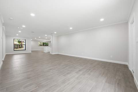 1124 Club Drive, Fort Pierce FL - photo 7 of 52