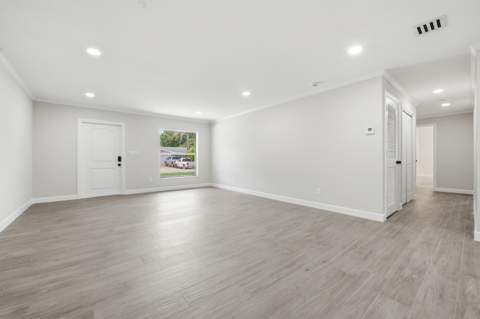 1124 Club Drive, Fort Pierce FL - photo 9 of 52