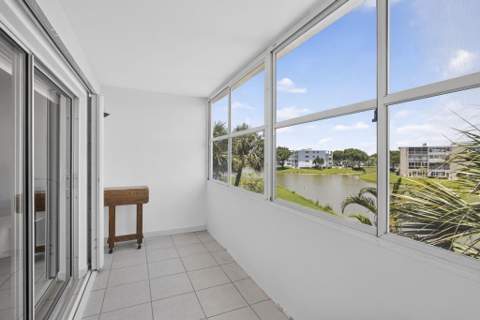 307 Wellington C, West Palm Beach FL - photo 16 of 40