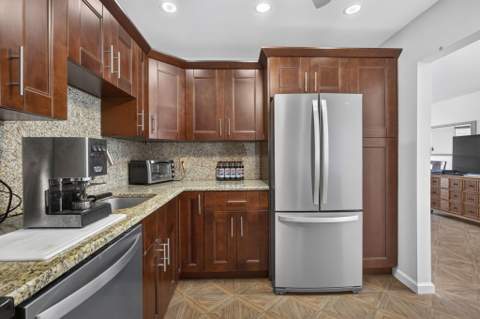 307 Wellington C, West Palm Beach FL - photo 8 of 40