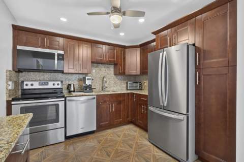 307 Wellington C, West Palm Beach FL - photo 9 of 40