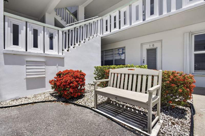 1 bedroom Condominium at 307 Wellington C, Wellington Condos, West Palm Beach — photo 2
