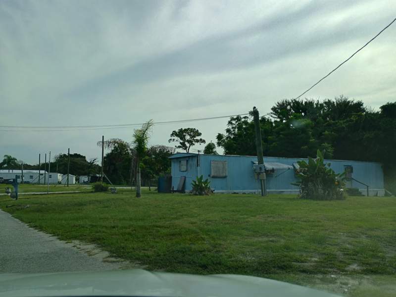 2 bedroom Mobile Home at 1512 NE Dove Avenue, NORTHWOOD SUBDIVISION, Stuart — photo 2