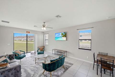 5102 Joyous Place, Fort Pierce FL - photo 11 of 54