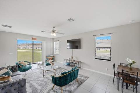 5102 Joyous Place, Fort Pierce FL - photo 13 of 54
