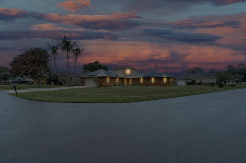 3 bedroom Single Family Residence at 1091 SE Spinnaker Avenue, Port St Lucie Section 10, Port St. Lucie — photo 2