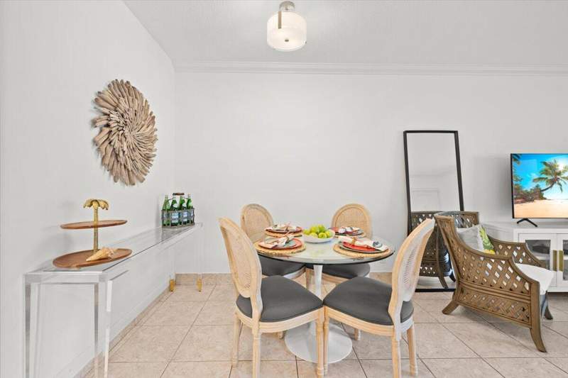 1 bedroom Condominium at 4501 S Ocean Boulevard #F2, South Palm Beach Villas Condo, South Palm Beach — photo 5