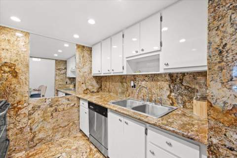 4501 S Ocean Boulevard #F2, South Palm Beach FL - photo 16 of 35
