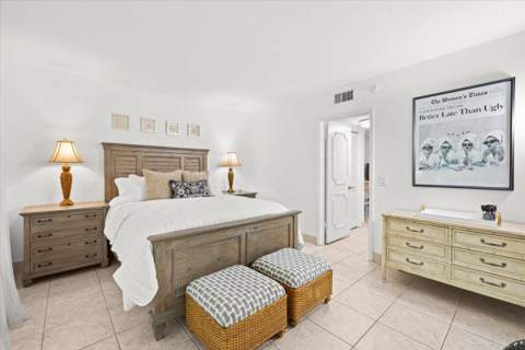 4501 S Ocean Boulevard #F2, South Palm Beach FL - photo 7 of 35