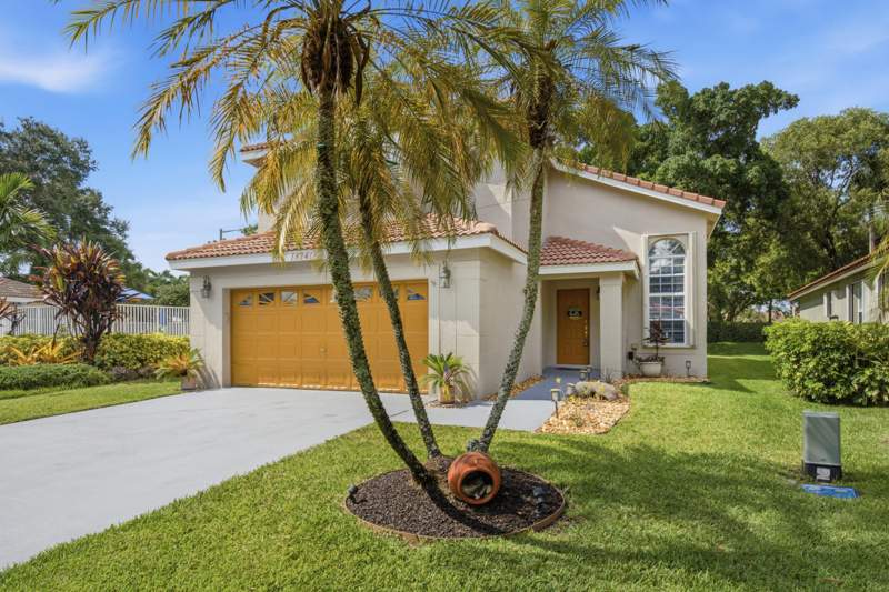 3 bedroom Single Family Residence at 18241 NW 8th Street, Silver Lakes At Pembroke Pines, Pembroke Pines — photo 3