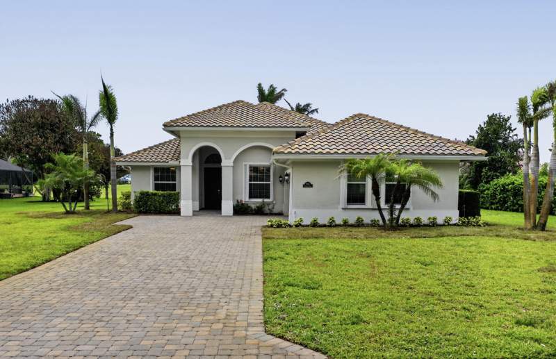 3 bedroom Single Family Residence at 9531 Shadow Lane, Meadowood, Fort Pierce — photo 2