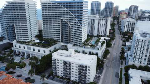 3000 Riomar Street #210, Fort Lauderdale FL - photo 8 of 16