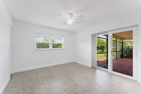 6396 Whispering Wind Way, Delray Beach FL - photo 17 of 33