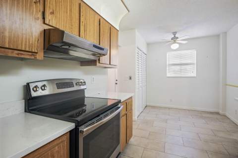 6850 10th Avenue #313, Greenacres FL - photo 6 of 38