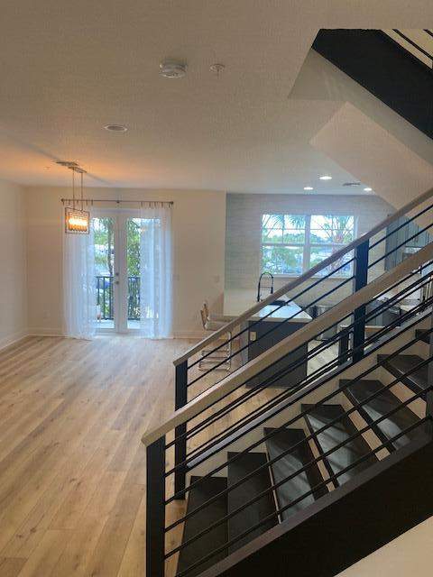 229 N Latitude Circle, Delray Beach FL - photo 8 of 28