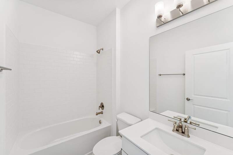 2 bedroom Single Family Residence at 10072 NW Field Flower Trail, Four Seasons at Wylder, Port St. Lucie — photo 4