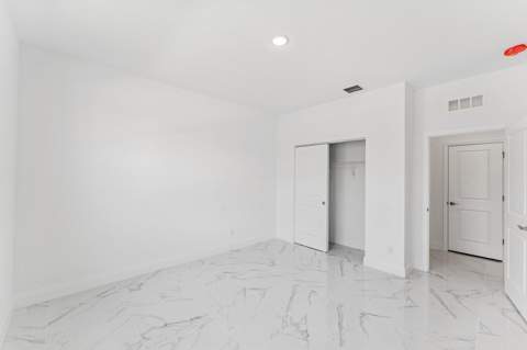 10072 NW Field Flower Trail, Port St. Lucie FL - photo 7 of 33